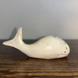 Ancienne baleine en métal peint - poids papier - figurine de collection nautique *LIRE* - Photo 1/15