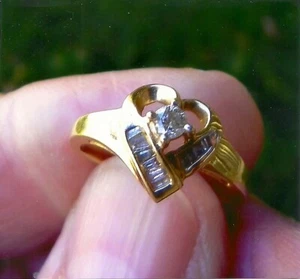 RUNDER UND BAGUETTE DIAMANT 14 K GELBGOLD HART RING GRÖSSE 7 1/2 - Bild 1 von 2