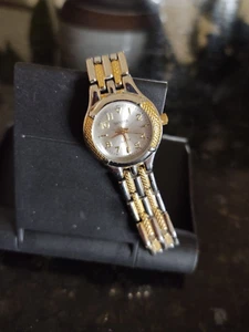 RELOJ PULSERA GINEBRA CUARZO MUJER MOVIMIENTO CHINA CORREA DOS TONOS NO PROBADO - Imagen 1 de 4