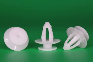 15x Türverkleidung Clips Befestigung Klips Halter Tür Clip für Mercedes weiß 9 m - Bild 1 von 2