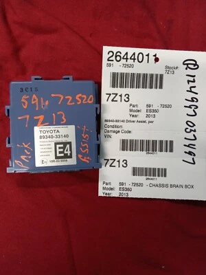 2013-2015 LEXUS ES300H ES350 PARK ASSIST CLEARANCE CONTROL MODULE  89340-33140 - Image 1 of 3