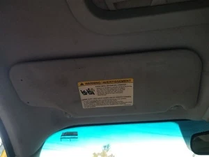 Driver Sun Visor Illuminated Fits 05-07 FIVE HUNDRED 533948 - Picture 1 of 7