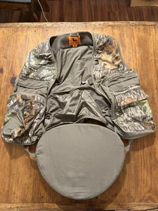 Turkey Hunting Vest With Cushion Mossy Oak M/L Field & Stream - Picture 1 of 2