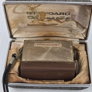Vintage Standard Micronic Ruby SR-H436 8-Transistor Radio & Case Parts Radio - Picture 1 of 9