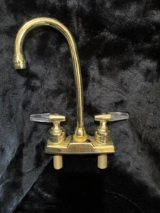 delta faucet, new, no packaging, brass, high arc - Picture 1 of 3