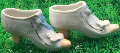2 zapatos publicitarios de porcelana, vintage, hechos en Alemania, adornos dorados Foto 1 de 4