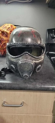 Casco Metro 2033 Ranger Foto 1 de 4