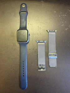 Apple Watch Series 4 44m - Imagen 1 de 2