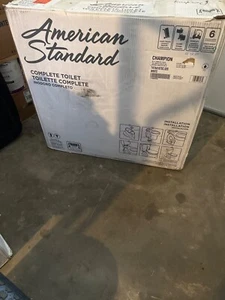 American standard PFCT101HE Two Piece Toilet - White - Picture 1 of 2