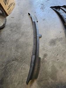 2016 Dodge Journey Wiper Cowl - Picture 1 of 3