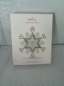 2018 - Hallmark Keepsake - Holiday Style Ornament - Snowflake - Metal - New - Picture 1 of 1