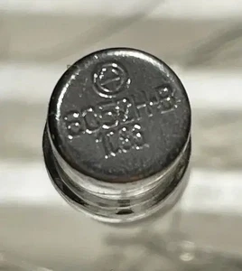 Menge 50 Stück 6S52N-V = 7895 Miniatur Audio Triode Nuvistor Röhren - Premium Neu aus altem Lagerbestand - Bild 1 von 2