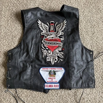 Кожаный жилет Interstate молодежный размер большой с нашивкой черный - Изображение 1 из 4