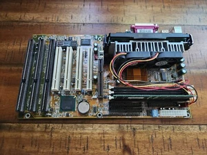 Vintage DFI P2XBL (REV. D2) Motherboard (Intel Pentium III @ 650MHz,256MB SDRAM) - Picture 1 of 13
