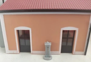 Fontane piccole plastici ferroviari nuovo prodotto artigianale scala h0 - Foto 1 di 2