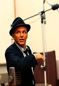Frank Sinatra im Aufnahmestudio Foto Magnet @3"x5" - Bild 1 von 1