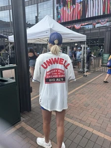 Big Al's Wrigley Takeover Alex Cooper Chicago Cubs Trikot M PreSale - Bild 1 von 2