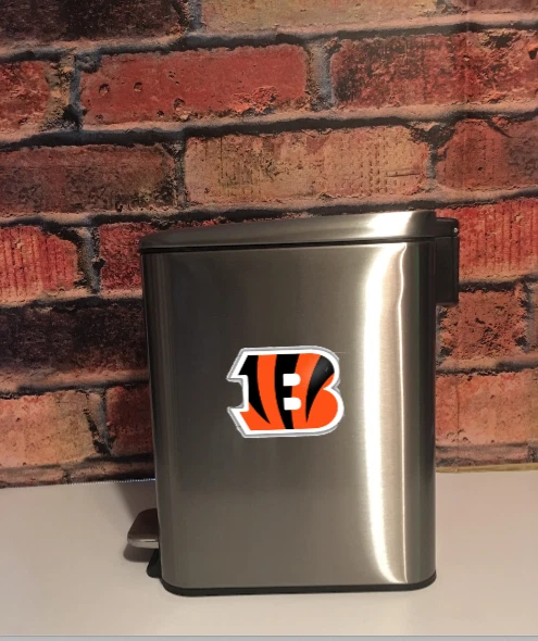 Мусорный бак из нержавеющей стали с логотипом футбольной команды Cincinnati Bengals NFL 1,3 галлона - Изображение 1 из 1