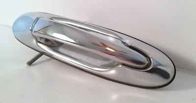 Lincoln Town Car 1998-2002 manija exterior derecha trasera cromada OEM YW1Z-5426604-AA Foto 1 de 4