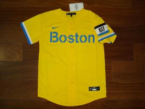 Youth Rafael Devers #11 Boston Red Sox Nike Gold City Connect Player Jersey - Picture 1 of 7