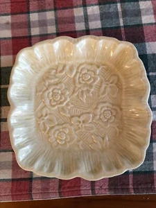 Vintage English Ware Cream Floral Design Plate - Picture 1 of 3