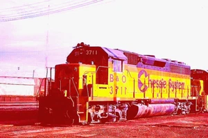 ORIGINAL KODACHROME SLIDE CHESSIE SYSTEM GP-40 #3711 PORTSMOUTH, VA AUGUST 1983 - Bild 1 von 1