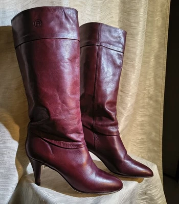 Botas de tacón alto para mujer Etienne Aigner 8, rojo sangre de buey, excelente estado vintage  Foto 1 de 4