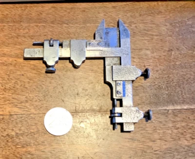 outils anciens, old tool,vieux outils,rare pied a coulisse double "Air equerre". - Photo 1/4