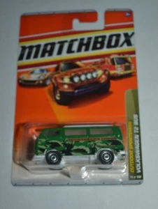  2010 MATCHBOX OUTDOOR SPORTSMAN - VOLKSWAGEN T2 BUS GREEN 79/100  - Picture 1 of 2