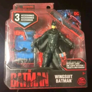 The Batman - Wingsuit Batman DC 3.75” Inch Action Figure - 3 Accessories - NEW - Bild 1 von 2