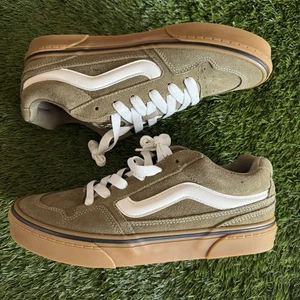 Zapatos para hombre Vans Caldrone gamuza goma oliva/blanco VN000CSPOLV talla 8 NUEVO - Imagen 1 de 7