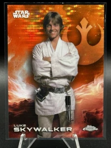 2025 TOPPS CHROME STAR WARS LUKE SKYWALKER ORANGE REFRACTOR  /25 GRADEABLE - Picture 1 of 3