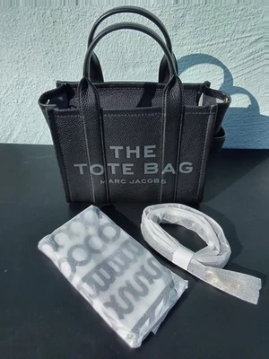 $375 Nuevo con Etiqueta Nuevo con Etiquetas Marc Jacobs Pequeño Bolso de Mano de Cuero Negro H009L01SP21 Foto 1 de 4