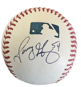 SONNY GRAY SIGNED BASEBALL - AUTHENTIC SIGNATURE WITH AUTHENTICITY GUARANTEE - Picture 1 of 4