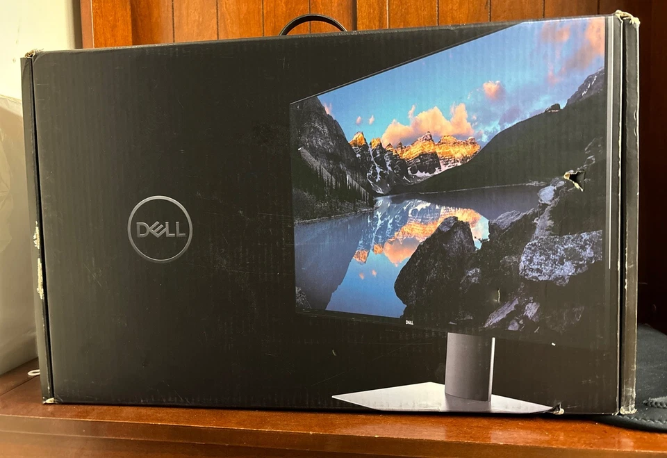 Dell UltraSharp U2419H 24" FullHD 1920 X 1080 LED LCD IPS Monitor