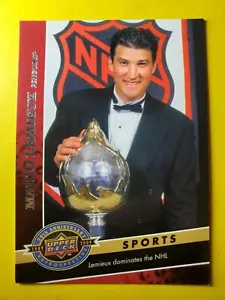 HOF MARIO LEMIEUX (SP) RETROSPETTIVA 20° ANNIVERSARIO #601 - 2009 PONTE SUPERIORE - Foto 1 di 3