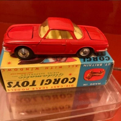 ・Vintage Rare CORGI TOYS 239 VOLKSWAGEN 1500 KARMANN GHIA - Image 1 of 4