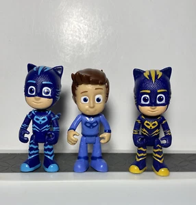 PJ Masks Disney CATBOY y CONNOR Figuras para Catboy Transforming Juego Set - Imagen 1 de 2