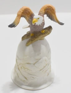 Estatuilla final de águila calva de mano cerámica naturaleza pájaro vida silvestre - Imagen 1 de 7