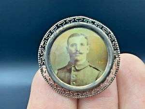 Victorian Gold Plated Mourning Pin Brooch Round War Soldier Photo Portrait c1920 - Picture 1 of 13
