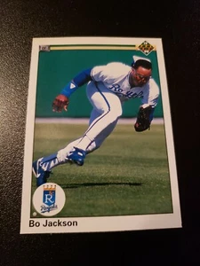 1990 UPPER DECK #105 BO JACKSON ROYALS  - Picture 1 of 2