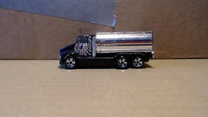 1991 Hot Wheels Tanker Truck Black Malaysia - Picture 1 of 6