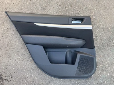 2010-2014 Subaru Outback Leg Rear Driver Left Black Inner Door Trim Panel Card - Imagem 1 de 4