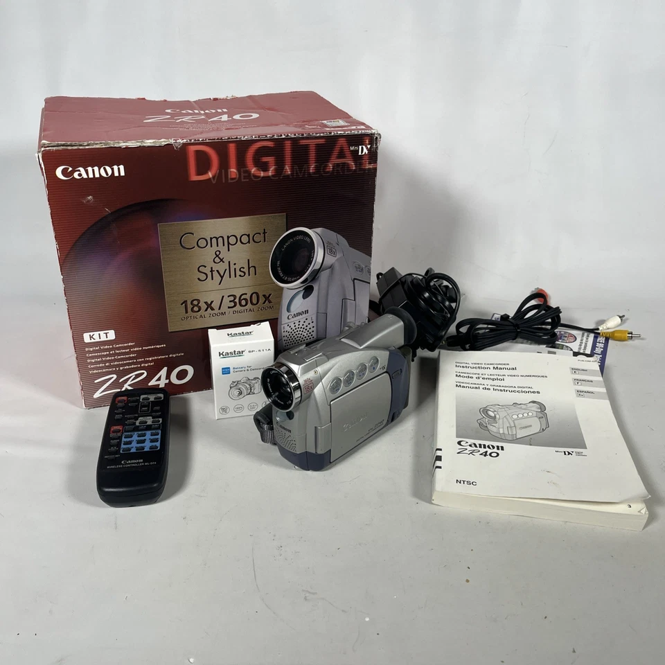 Canon ZR40 MiniDV Camcorder 360X Zoom Video Camera Tested - Image 1 of 4