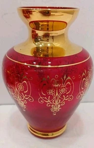 Vjntage Murano Ruby Red Glass Vase - 24K Gold Gilt Overlay - Picture 1 of 5