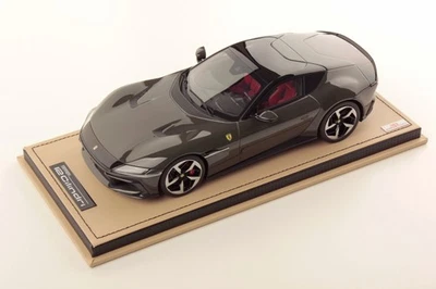 MR Collection Ferrari 12 Cilindri Grigio Scuro 792 1/18. FE043SE2 - Immagine 1 di 4