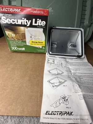Electripak Security Light 300 Fixture, Dimmable Compatible - Image 1 of 3