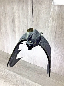 Vintage Realistic Spooky Hanging Rubber Bats- Halloween Party Decor 11.5 Inch - Picture 1 of 8