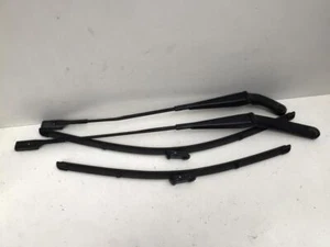 Audi A5 8T S line 2013-2017 Sportback front windscreen wiper arm pair LH and RH - Picture 1 of 7