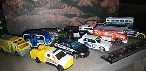 City Recue double decker fire Lot Of 12 Assorted Loose Hot Wheels Matchbox Euc - Picture 1 of 5